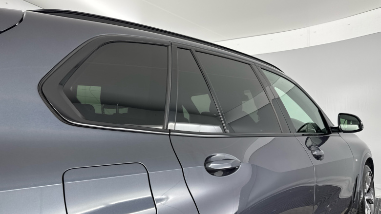 BMW X5 xDrive30d M Sport 5dr Auto Diesel Estate